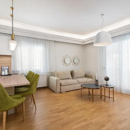 White Armonia Salonic