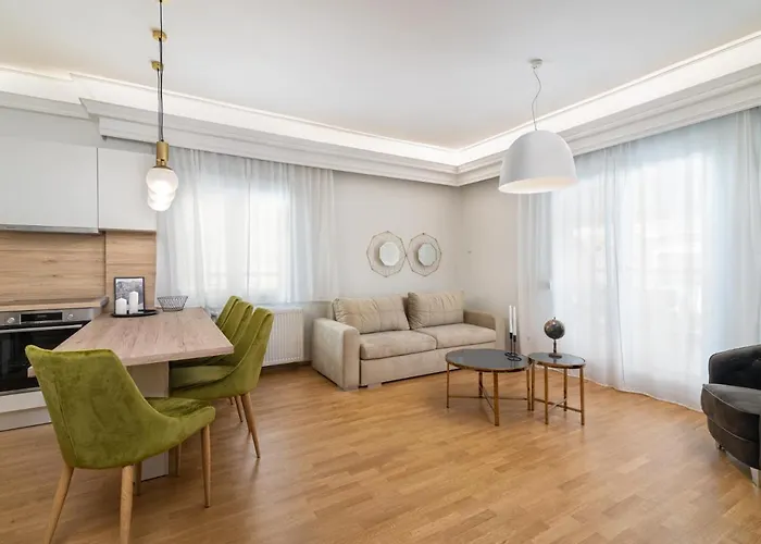 White Armonia Salonic